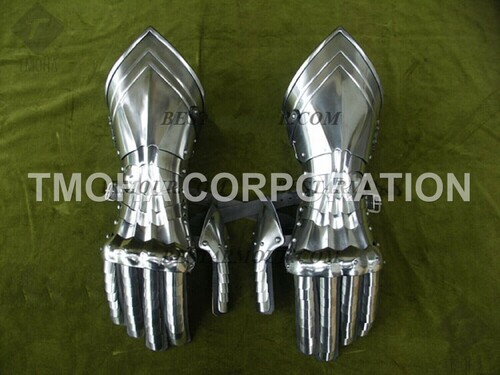 Medieval Wearable Gauntlets / Gloves Armor Medieval Armor Gauntlet and Gloves Knight Armor Historical Replica GA0103