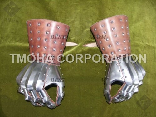 Medieval Wearable Gauntlets / Gloves Armor Medieval Armor Gauntlet and Gloves Knight Armor Historical Replica GA0105