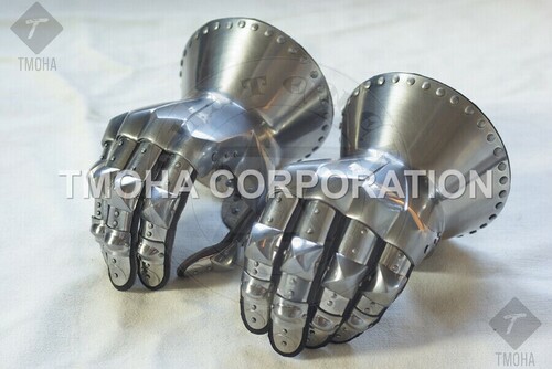 Medieval Wearable Gauntlets / Gloves Armor Medieval Armor Gauntlet and Gloves Knight Armor Historical Replica GA0107