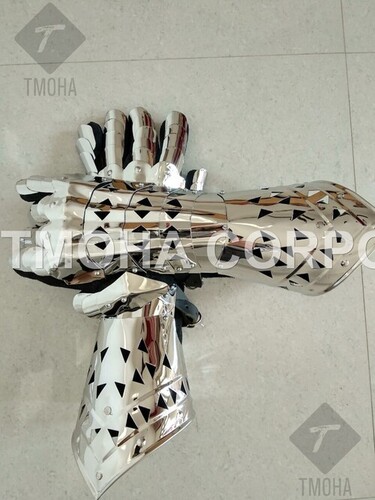 Medieval Wearable Gauntlets / Gloves Armor Medieval Armor Gauntlet and Gloves Knight Armor Historical Replica GA0121