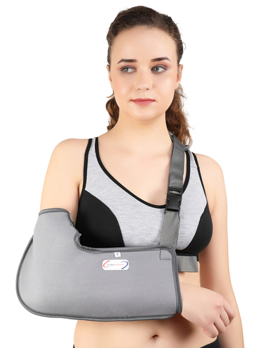 Pouch arm sling