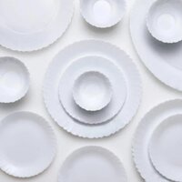 LIGHT WEIGHT PLASTIC DINNER SET