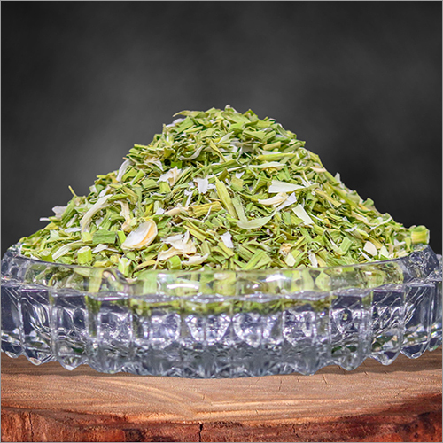 Dried Green Garlic Chunks - Hygienically Cultivated Green Color with Health-Boosting Antioxidants Natural Anti-Inflammatory Properties