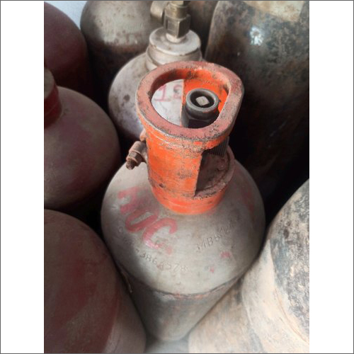 D A Oxygen Gas Cylinder