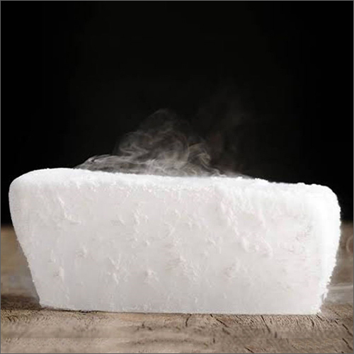 White Dry Ice Application: Food