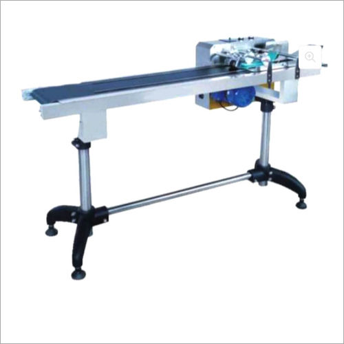 White 42 Kg Feeder Conveyor Paging Machine