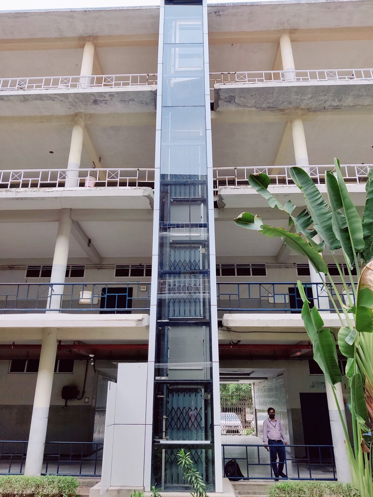 Krisha Engineering Fancy Elevator Cabin