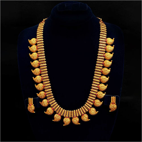 Ladies Gold Neckless Set