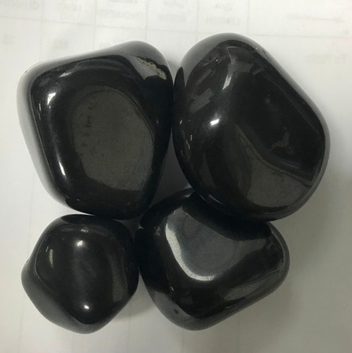 natural jet black polished pebbles for garden decoration