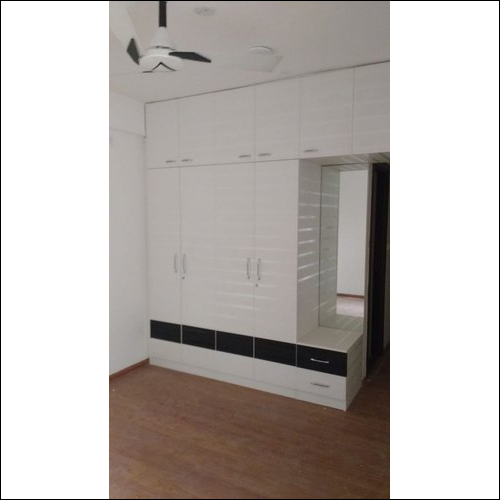 Wooden Modular Wardrobe