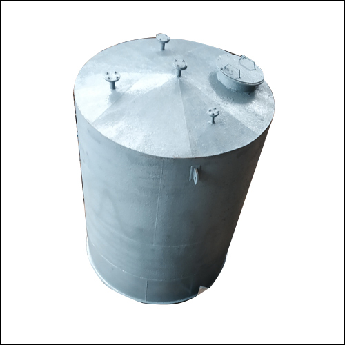 Cylindrical storage tank