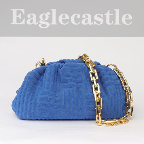 https://cpimg.tistatic.com/07772449/b/4/Handbag-Manufacturer-OEM-ODM-Wholesale-Factory-Fashion-Lady-Handbags.jpg