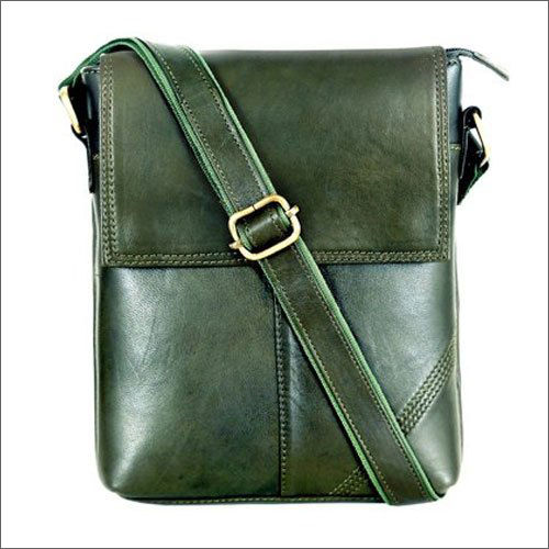 Vintage Green Messenger Bag at Best Price in Saharanpur | Cuero And Craft