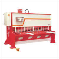 Nc Hydraulic Shearing Machine - Stainless Steel, 3200x1850x1950 Mm, Red | 15 Hp Semi-automatic, Cnc Enabled