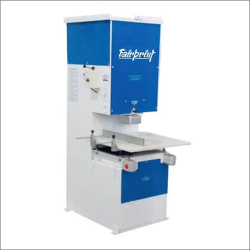 U Cut Carry Bag Punching Machine