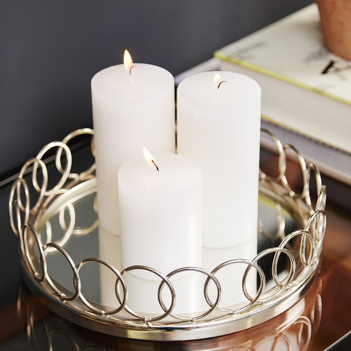 Round Glass Tray with Loops and Rings