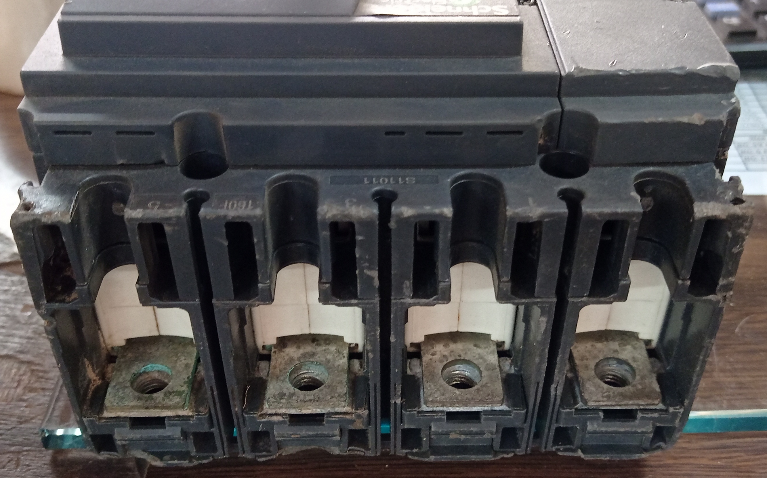 SCHNEIDER 160A 4P MCCB