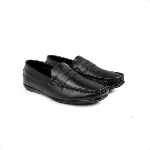 Black Mens Office Wear Leather Shoes at Best Price in Agra | Baxxico