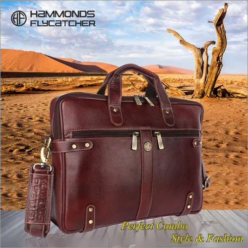 Hammonds Flycatcher - Brown Leather Shoulder Bag | Zipper Closure, Solid Pattern, 39 x 9 x 29 cm