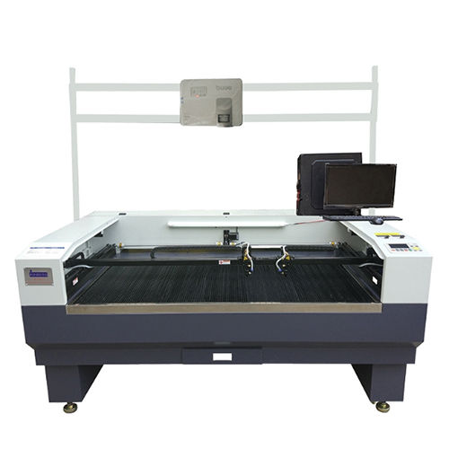 Flyknit Lasor Cutting Machine Application: Industrial