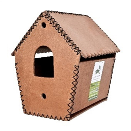 Wrinckled Roof Bird House - Natural Leather, 15.7x12x15 cm, Brown | Designed for Medium-Sized Birds, Prevents Access for Large Birds