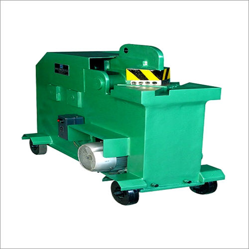 Green Industrial Nibblers Machine