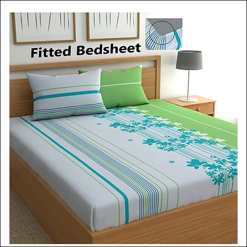 Fitted bedsheet