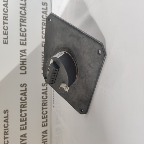 SIEMENS 1P 6FC9320-5DB01 HANDWHEEL FRONT  LARGE KNOB