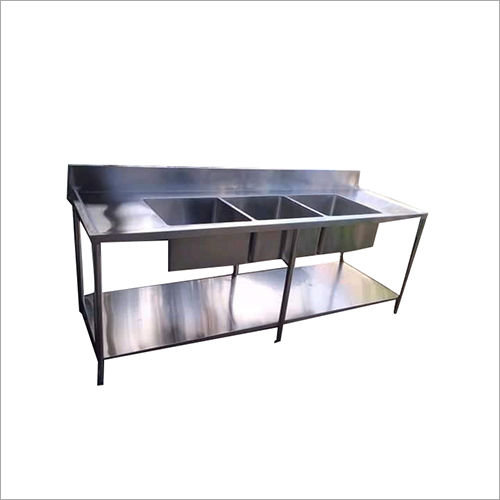 Three Sink Unit With Platform On Both Sides With Bottom Shelf Application: Hotel