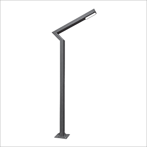 Keyton Straight Line Zigzag Lighting Pole