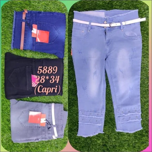 Skin Friendly Casual Wear Ladies Blue Printed Capri Jeans at Best Price in  Noida