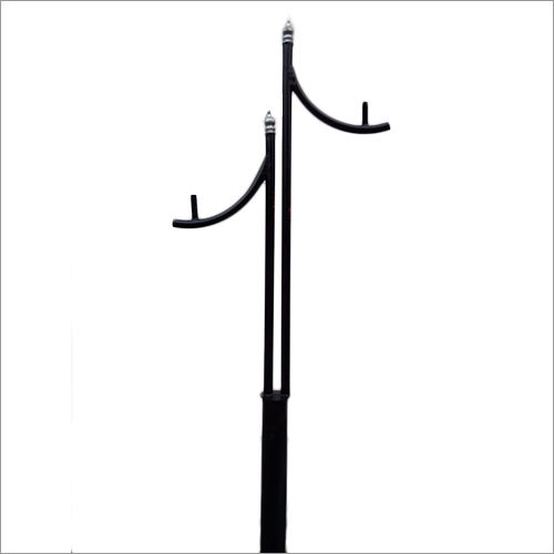 Decorative Outdoor Pole Efficiency: High