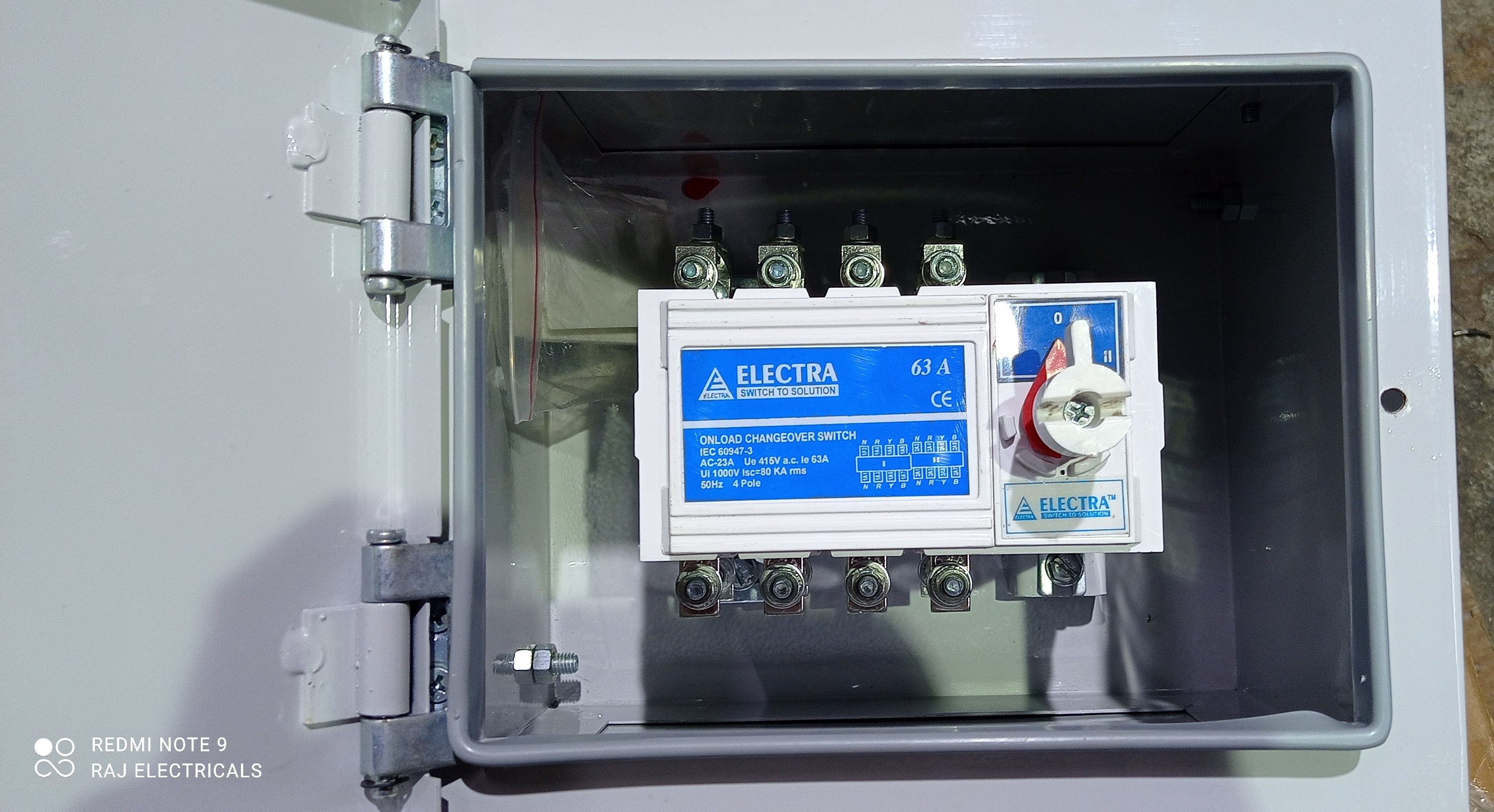 ELECTRA 63A 4P CHANGEOVER SWITCH (NEW)