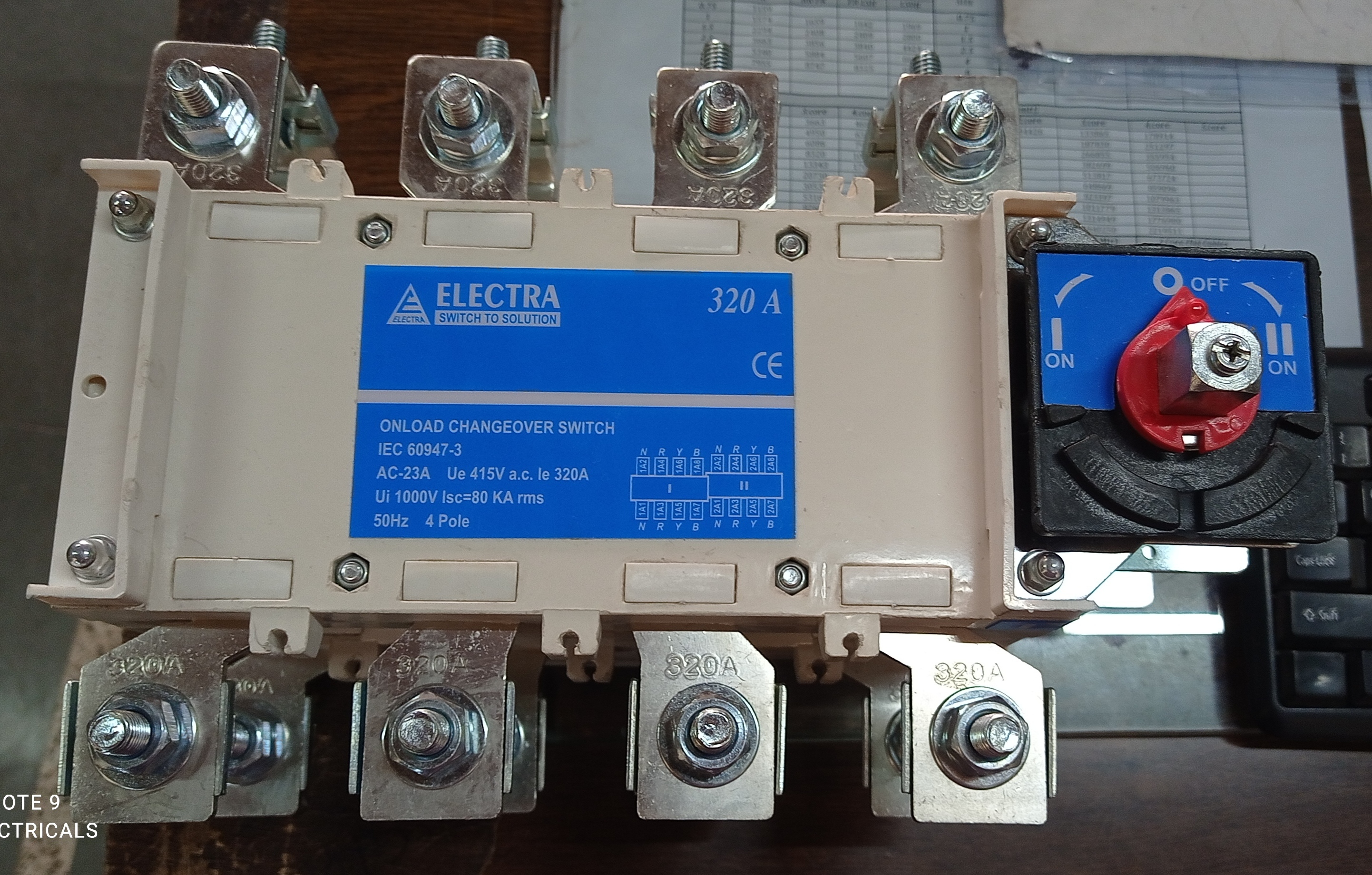 320A 4P ELECTRA CHANGEOVER SWITCH (NEW)