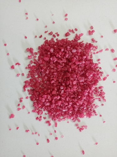 Natural silica quartz non removable RED colored silica chips and aggregate for industrial used