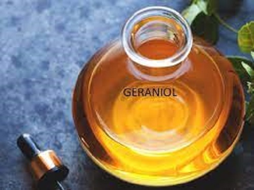 Geraniol Essential Oil