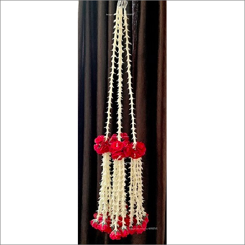 Sphinx Artificial Rajnigandha (Tuberose) And Clustered Rose Strings ( Off White Creamish)