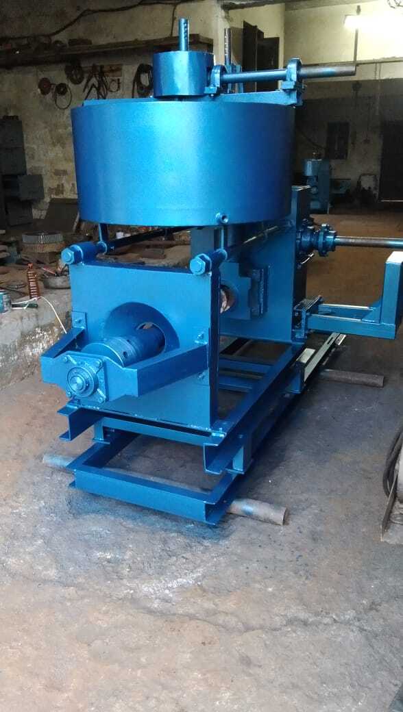 Bolt Oil Expeller