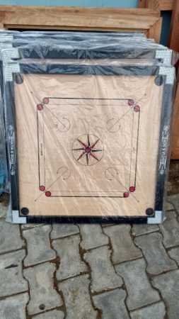 Carrom Board 32 Inch