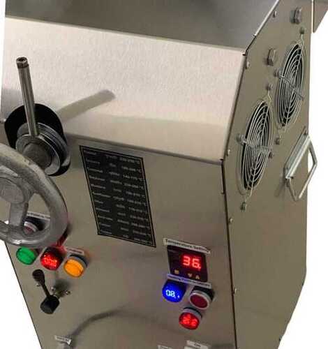 Oil Extraction Machine for Business Use 4500 Watt