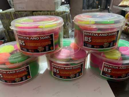 Striker Plastic - Plastic 5 mm Multicolour Striker | Indoor Board Game Accessory for Enhanced Gameplay and Versatile Use