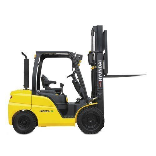 3 Ton Hyundai Diesel Forklift Rental Services