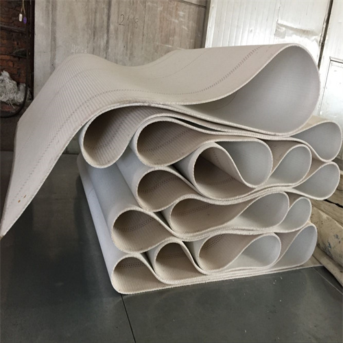 Cloth for corrugating machine