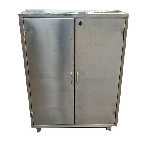 Ss Garmet Cabinet - Color: Silver