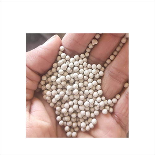 White Bentonite Granules Balls Shape