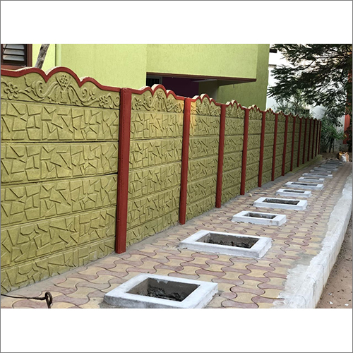 Gardern Concrete Compound Wall - Cement / Concrete Material, Polished Surface Treatment | Long Service Life, Commercial Usage