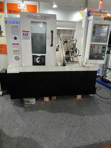 CNC CHUCKER MACHINE