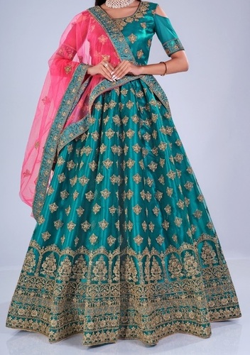 EXLCLUSIVE BRIDAL DESIGNER RAMA GAJRI LEHENGA CHOLI