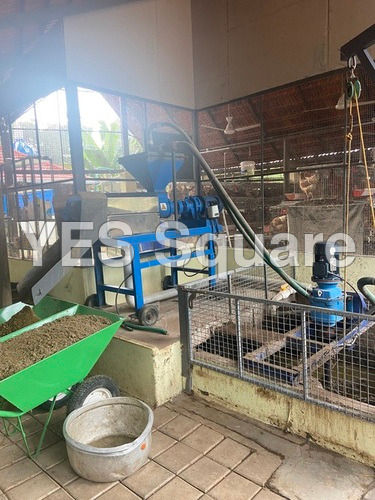 Cow Dung Dewatering Machine