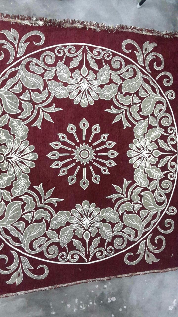 Round Table Cover